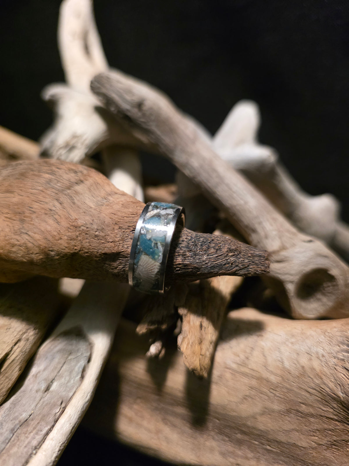 Petoskey Stone and Leland Blue Titanium Channel Inlay Ring (Size 7) #254