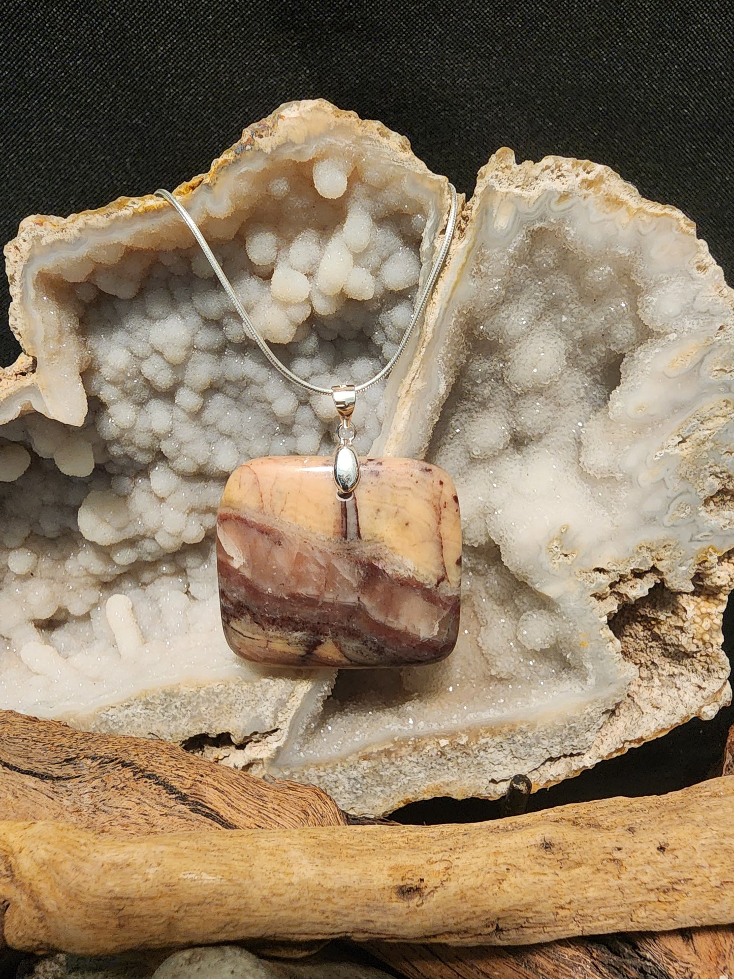Kona Dolomite Pendant #116