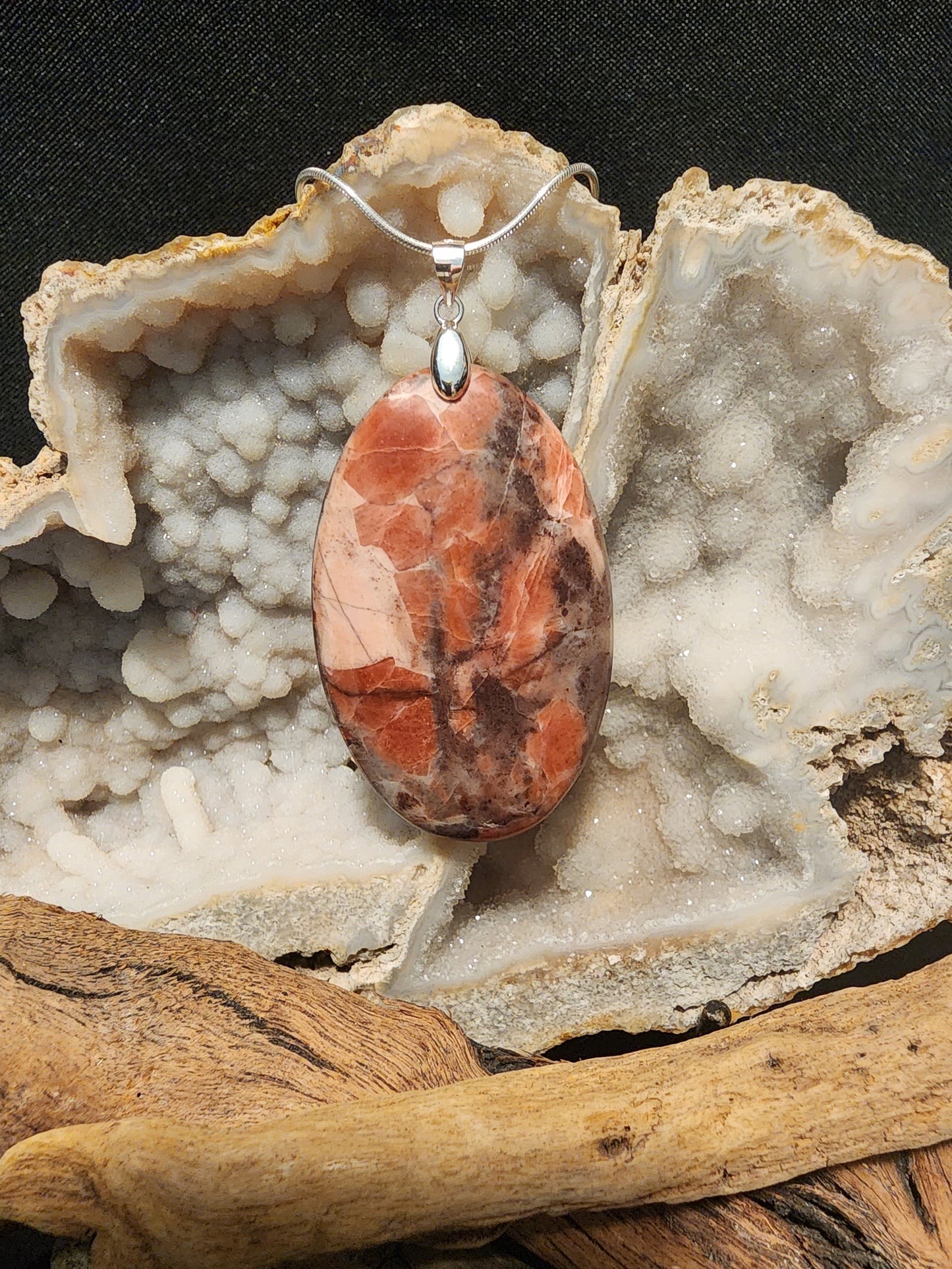 Picture Mooseblood Kona Dolomite Pendant #119