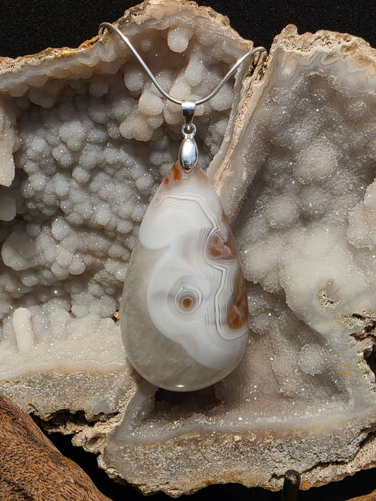 Grand Canyon Agate with Parallax Banding Pendant #145