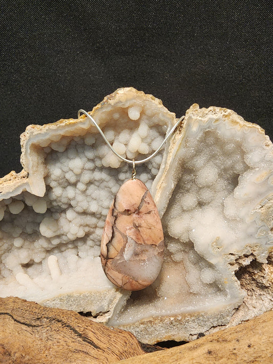 Kona Dolomite Pendant #85