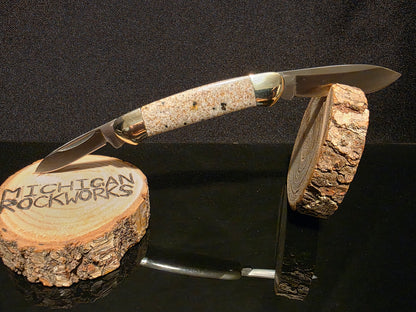 Yooperlite Buck Canoe Folding Pocket Knife #158