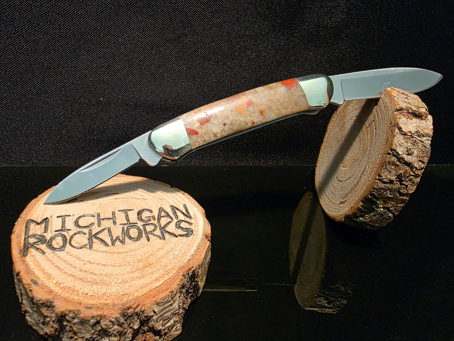 Puddingstone Kershaw Canoe #182